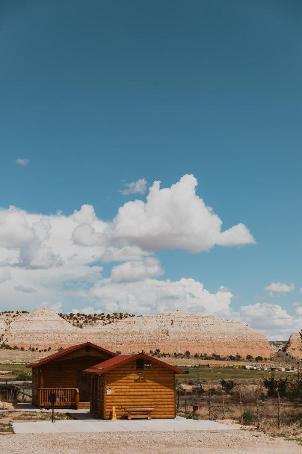 Log Cottages At Bryce Canyon #2 Cannonville Eksteriør billede